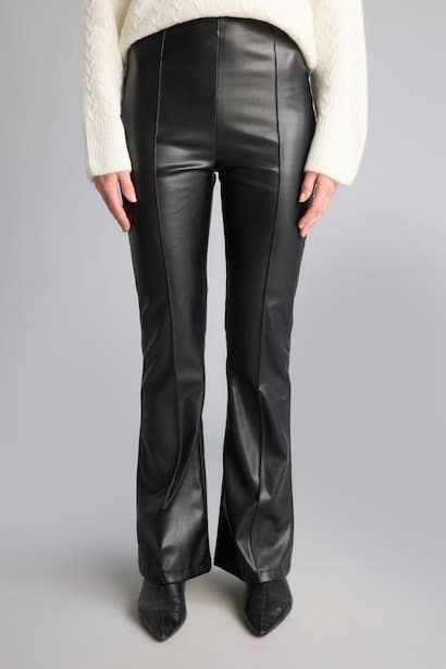 Flared Fit Normal Waist Pockets Faux Leather Trousers (٣)