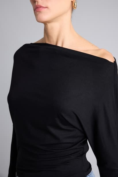 Slim Fit Boat Collar Long Sleeve T-Shirt (٤)