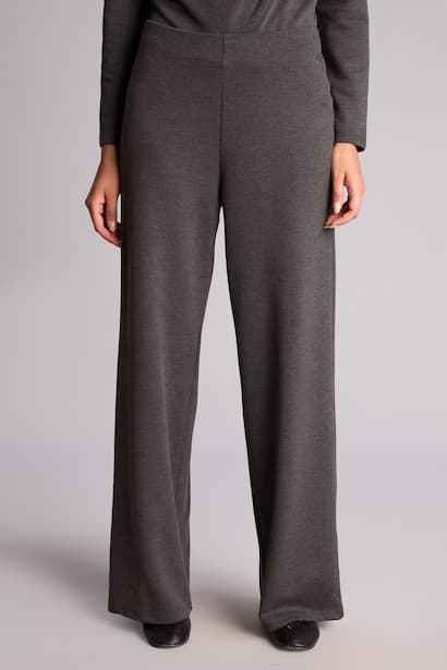 Wide Leg Draped Knit Trousers (٣)