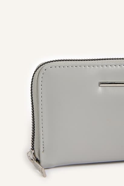 Woman Faux Leather Wallets (٣)