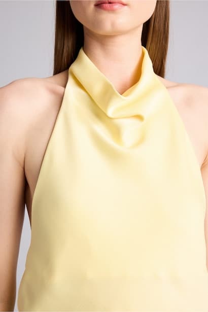 Regular Fit Degaje Neck Sleeveless Blouse (٤)