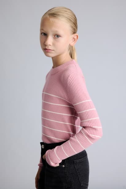 Girl Striped Ribbed Crew Neck Pullover (3)