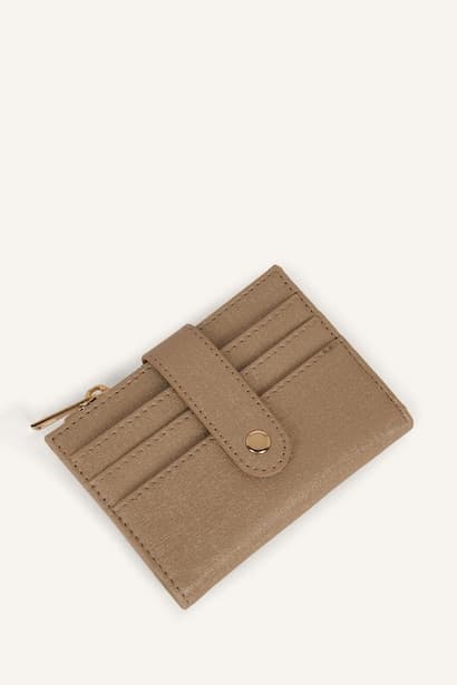 Woman Faux Leather Wallets (٤)