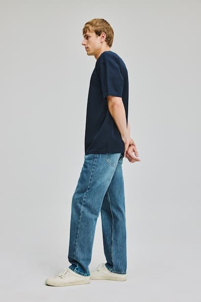 Straight Fit 100% Cotton Washed Effect Jeans (3)