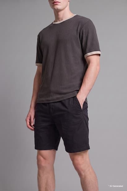 Relaxed Fit 100% Cotton Black Elastic Waist Bermuda Shorts (٤)