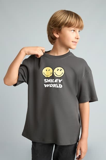Short Sleeve T-Shirt (3)
