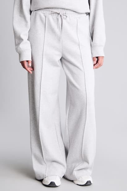 Barrel Fit Pockets Wide Leg Sports Sweatpants Trousers (٣)