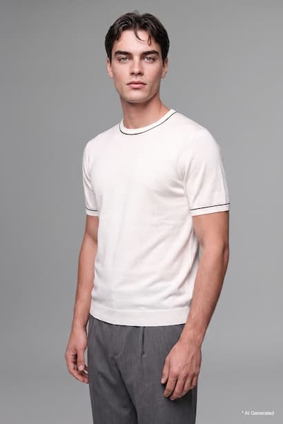 Standard Fit Knitted Short Sleeve Crew Neck T-Shirt