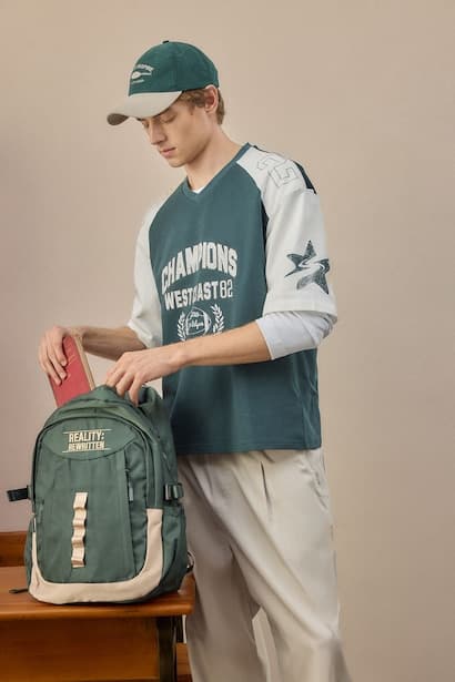 Unisex Printed Multi Compartment Backpack