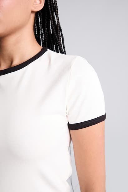 Slim Fit Short Sleeve T-Shirt (٤)