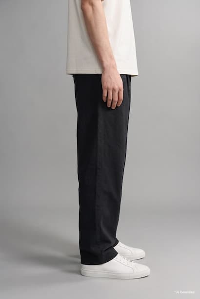 Balloon Fit Long Black Trousers (4)
