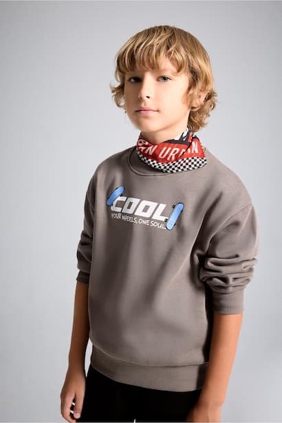 Oversize Fit Soft Hairy Inside Sweatshirt