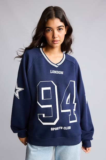 Oversize V-Neck Printed Sweatshirt Knitwear (٣)