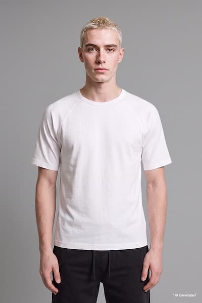 Boxy Fit Short Sleeve T-Shirt (٣)