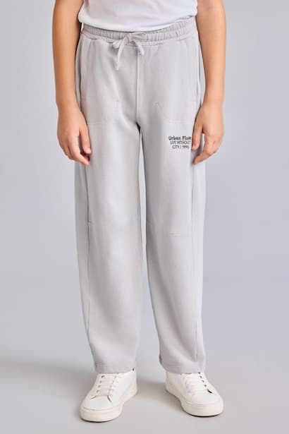 Boy 100% Cotton Barrel Fit Printed Washed-Effect Sweatpants Trousers (٣)