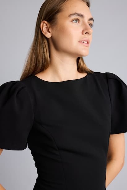 Short Sleeve Crew Neck Mini Dress (٤)