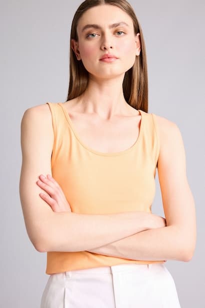 Slim Fit Basic Round Collar Sleeveless Tank Top