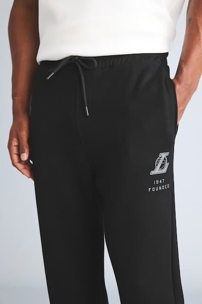 NBA Los Angeles Lakers Standard Fit Printed Scuba Joggers (4)
