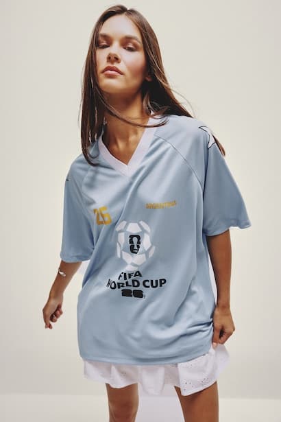Oversize Fit V-Neck Printed Short Sleeve T-Shirt