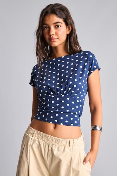 Fitted Crew Neck Polka Dot T-Shirt (4)