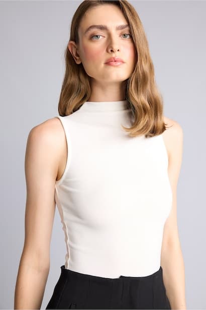 Slim Fit Ecru Ribbed Mock Neck Tank Top (3)