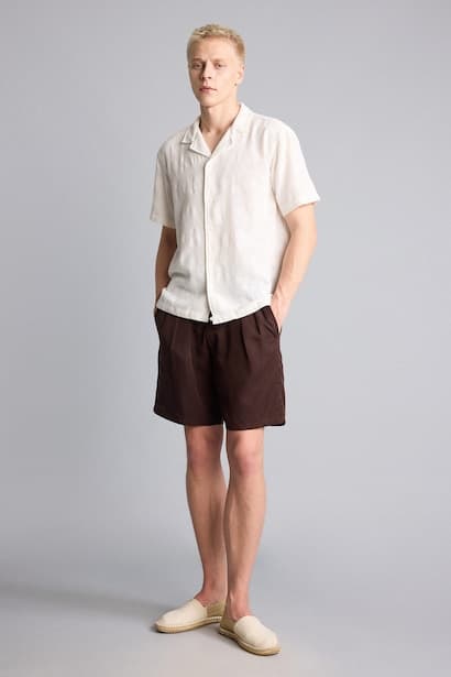 Baggy Fit Pleated Shorts