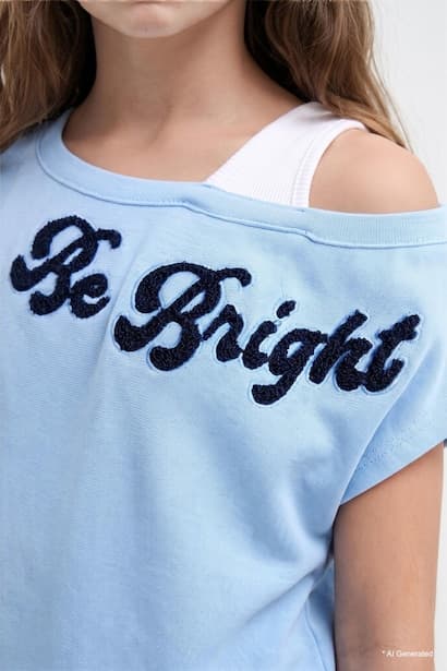 Girl Light Blue Printed Boat Neck Short Sleeve T-Shirt (٣)