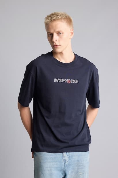 100% Cotton Boxy Fit Back Print T-Shirt (٣)