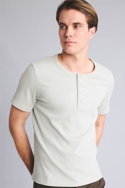 Slim Fit Short Sleeve T-Shirt