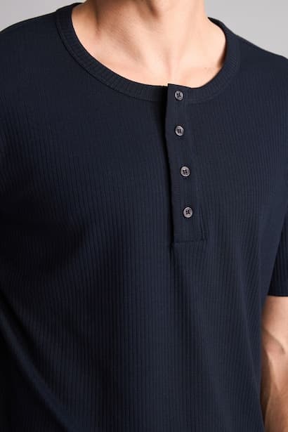 Slim Fit Short Sleeve T-Shirt (٤)