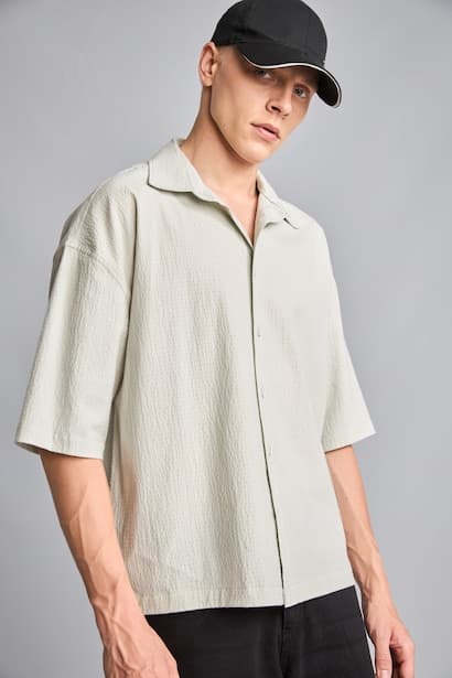 Boxy Fit Crinkle Short Sleeve Shirt (3)