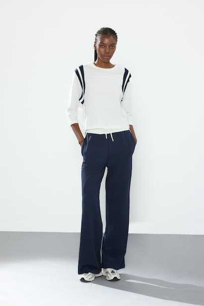 Straight Fit With Pockets Thin Sweatshirt Fabric Trousers
