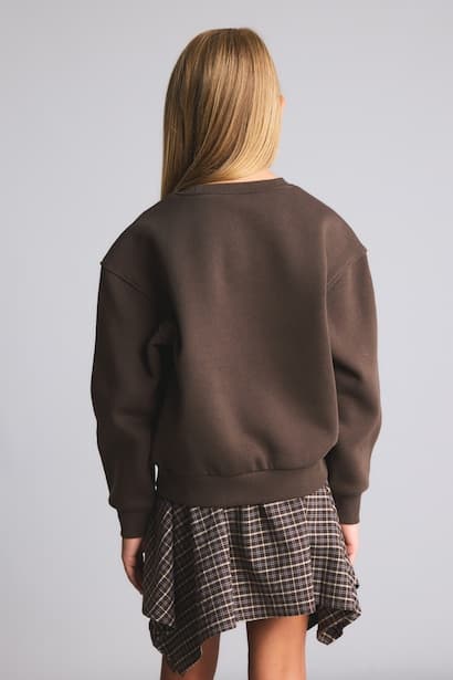 Girl Relax Fit Printed Sweatshirt (٣)
