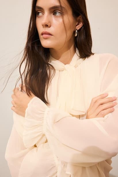 Oversize Chiffon Blouse (٣)