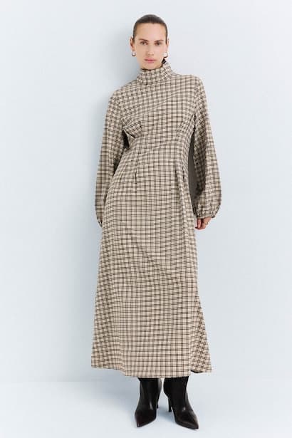Fitted Patterned Long Sleeve Stand Collar Dress
