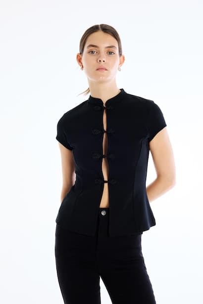 Slim Fit Basic Short Sleeve High Neck Blouse (3)
