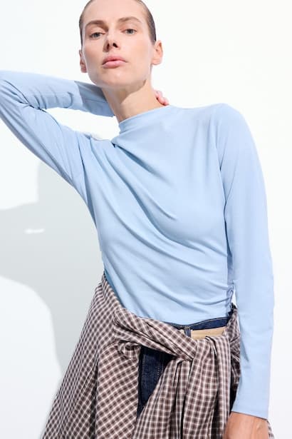 Regular Fit Basic Modal Long Sleeve Boat Neck T-Shirt Modest