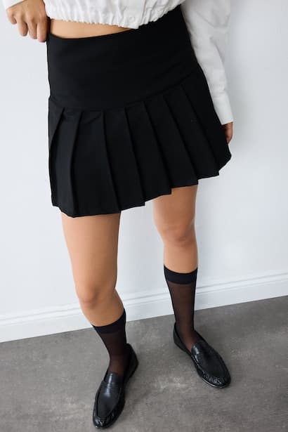 Normal Waist Pleated Mini Skirt (3)