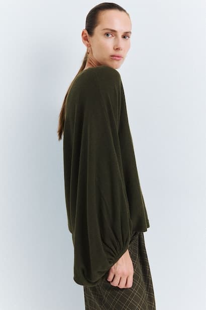 Basic Knit Boat Neck Balloon Sleeve Pullover (4)