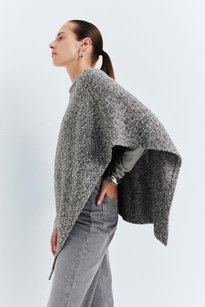 Loose Fit Boat Neck Knit Poncho Pullover Modest (٣)