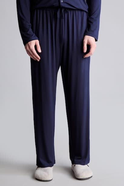 Regular Fit 2-Piece Button-Up Long Sleeve Pyjama Set (4)
