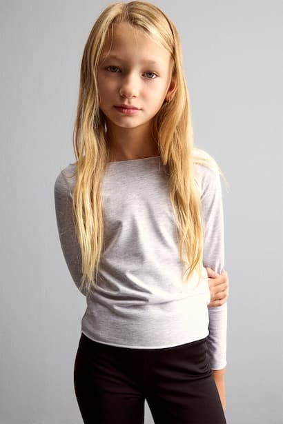 Girl Slim Fit Big Collar Raglan Sleeve Basic T-Shirt (٣)