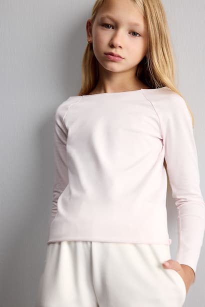 Girl Slim Fit Large Collar Raglan Basic T-Shirt
