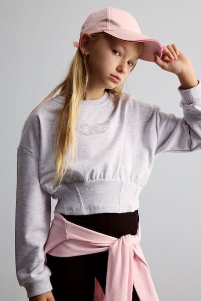 Girl Fitted Embellished Sweatshirt (٣)