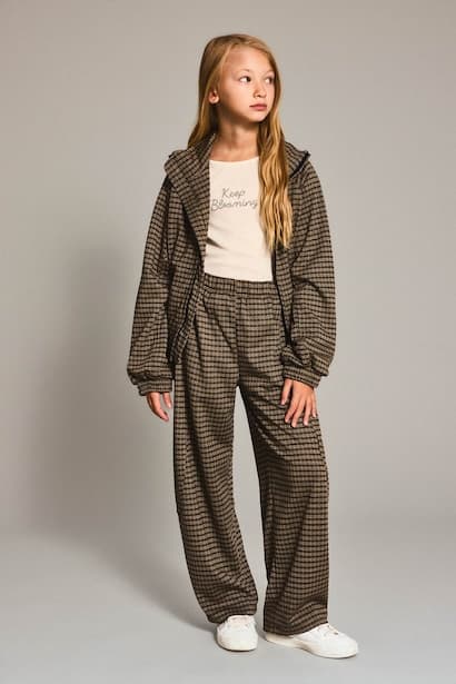 Girl Barrel Fit Quilted Detail Sweatpants Trousers