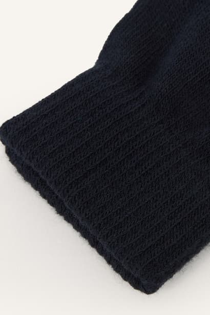 Man, Knitted Gloves (٣)