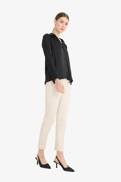 Cigarette Fit Super Skinny Hem Satin Trousers (٣)
