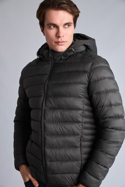 Slim Fit Warm Water-Repellent Puffer Jacket (٤)