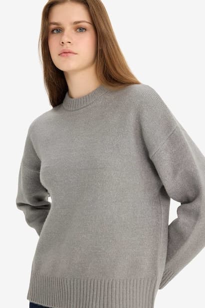 Oversize Crew Neck Knit Pullover (٤)