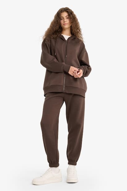 Jogger Fit Elastic Banded Leg Thick Fabric Trousers